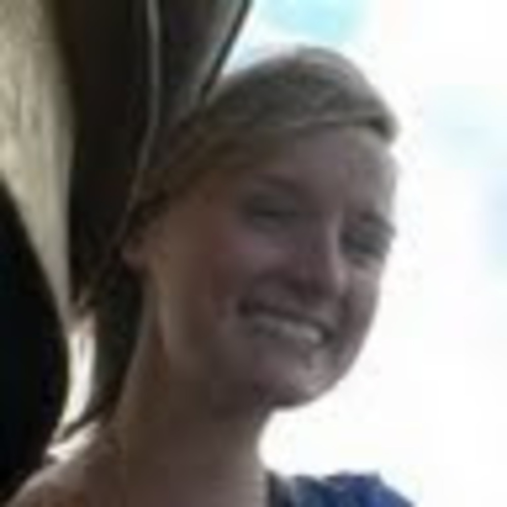 Meet your Posher, Hannah